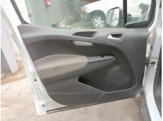 GUARNECIDO PUERTA DELANTERA IZQUIERDA 