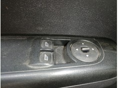 MANDO ELEVALUNAS DELANTERO IZQUIERDO 