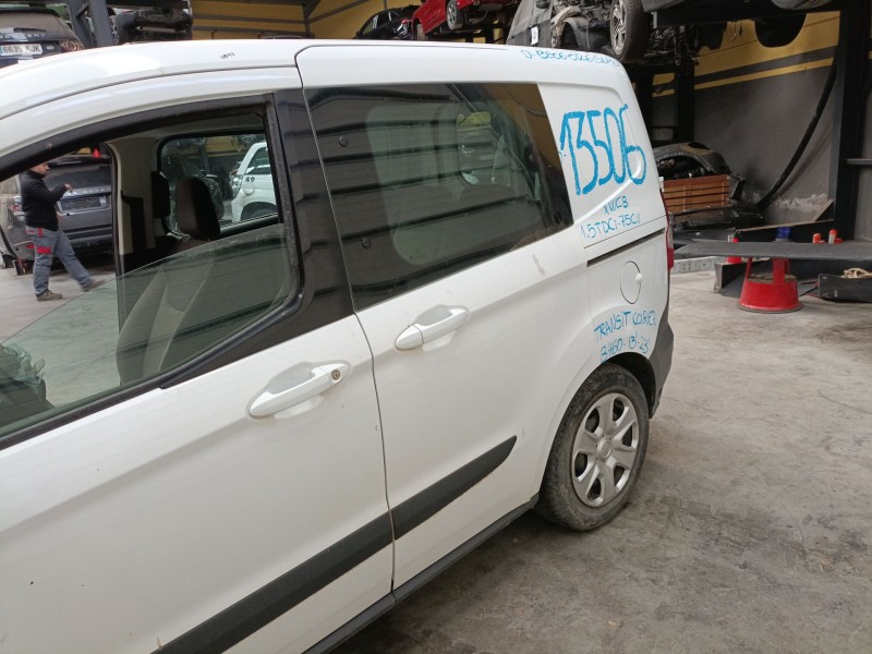 Recambio de puerta lateral corredera izquierda para ford transit courier b460 furgoneta/monovolumen 1.5 tdci referencia OEM IAM 