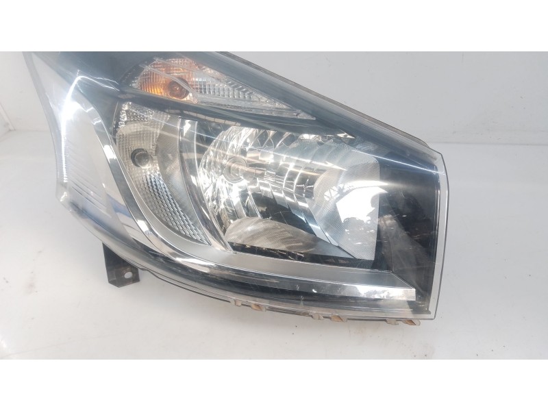 Recambio de faro derecho para renault trafic iii autobús (jg_) 1.6 dci 95 (jgmr, jgmj) referencia OEM IAM   
