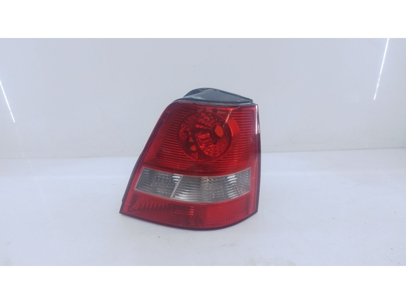 Recambio de piloto trasero derecho para kia sorento 2.5 crdi concept referencia OEM IAM   E2-B5-43-1