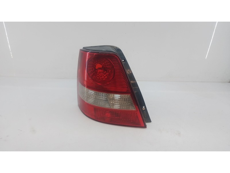 Recambio de piloto trasero izquierdo para kia sorento 2.5 crdi concept referencia OEM IAM   E2-B5-43-1