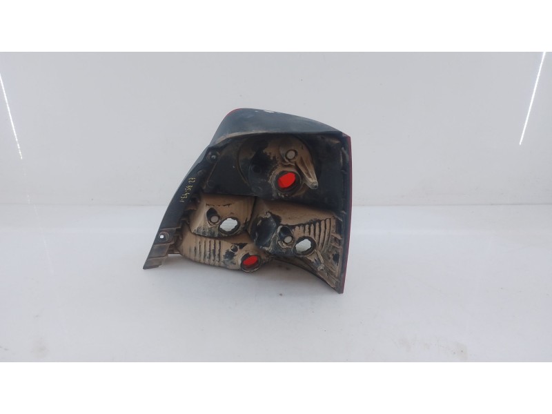 Recambio de piloto trasero izquierdo para kia sorento 2.5 crdi concept referencia OEM IAM   E2-B5-43-1