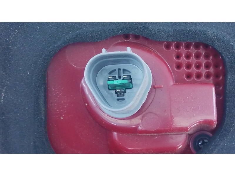 Recambio de piloto trasero derecho porton para kia sportage iv (ql, qle) 1.6 crdi referencia OEM IAM   