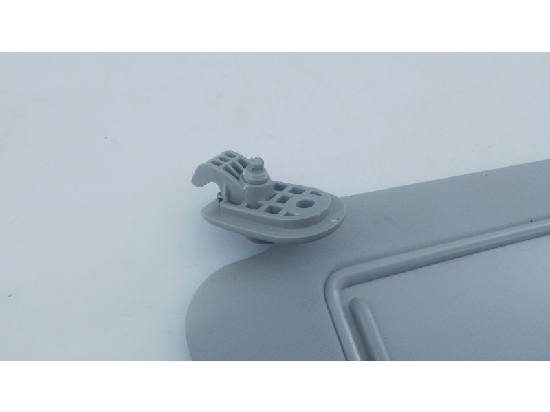 Recambio de parasol izquierdo para kia stonic (yb) 1.0 t-gdi eco-dynamics+ referencia OEM IAM   