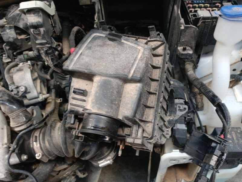 Recambio de filtro aire para ford transit courier b460 furgoneta/monovolumen 1.5 tdci referencia OEM IAM   