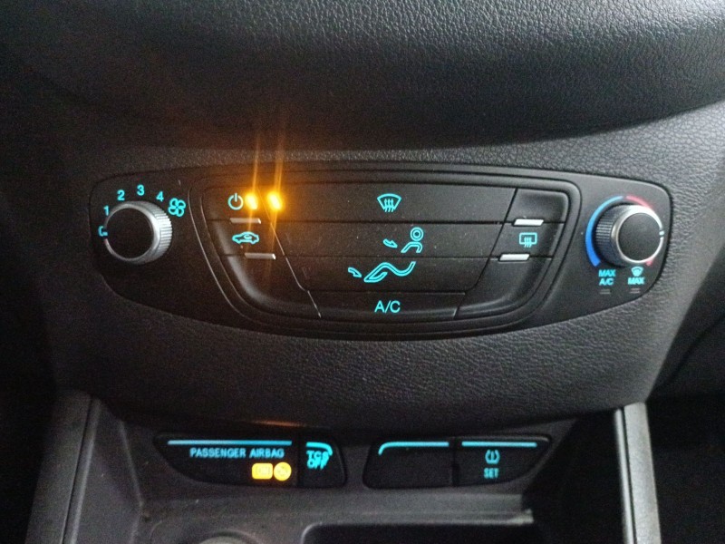 Recambio de mando calefaccion / aire acondicionado para ford transit courier b460 furgoneta/monovolumen 1.5 tdci referencia OEM 