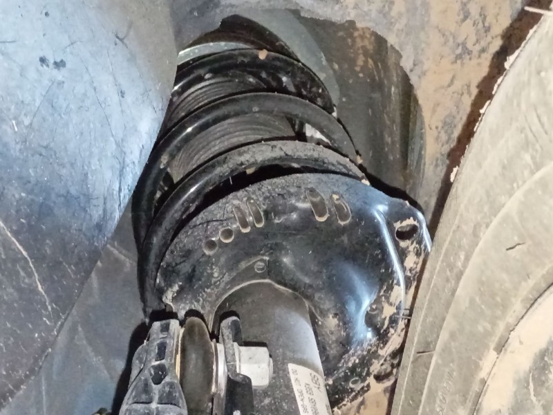 Recambio de amortiguador delantero izquierdo para volkswagen t-cross (c11, d31) 1.0 tsi referencia OEM IAM   