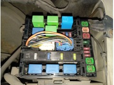 Recambio de caja reles / fusibles para suzuki grand vitara ii (jt, te, td) 1.9 ddis a las 4 ruedas (jt419, td44, jb419wd, jb419x