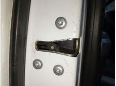 CERRADURA PUERTA DELANTERA IZQUIERDA 