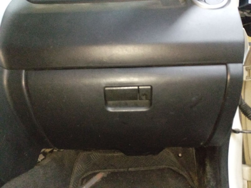 Recambio de guantera para suzuki grand vitara ii (jt, te, td) 1.9 ddis a las 4 ruedas (jt419, td44, jb419wd, jb419xd) referencia