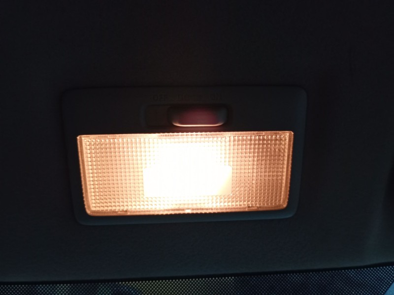 Recambio de luz interior para suzuki grand vitara ii (jt, te, td) 1.9 ddis a las 4 ruedas (jt419, td44, jb419wd, jb419xd) refere