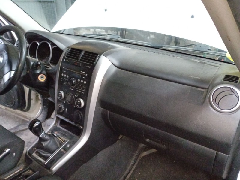 Recambio de salpicadero para suzuki grand vitara ii (jt, te, td) 1.9 ddis a las 4 ruedas (jt419, td44, jb419wd, jb419xd) referen