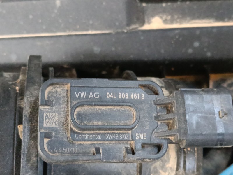 Recambio de caudalimetro para seat leon (5f1) 1.6 tdi referencia OEM IAM 04L906461B 5WK98102 