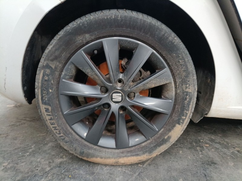 Recambio de llanta para seat leon (5f1) 1.6 tdi referencia OEM IAM 205/55/16  