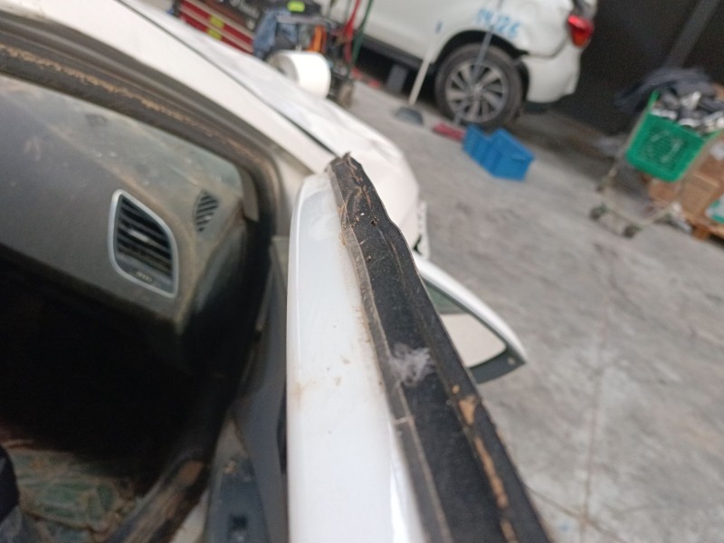 Recambio de puerta delantera derecha para seat leon (5f1) 1.6 tdi referencia OEM IAM   