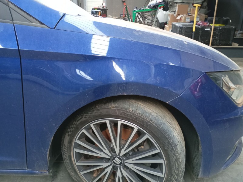 Recambio de aleta delantera derecha para seat leon st (5f8) 1.4 tgi referencia OEM IAM   