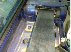 CINTURON SEGURIDAD TRASERO DERECHO 