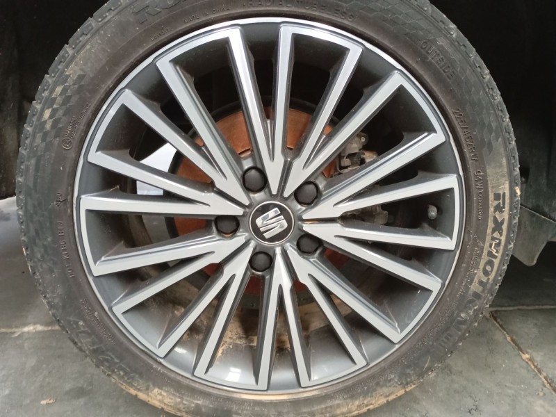 Recambio de llanta para seat leon st (5f8) 1.4 tgi referencia OEM IAM 225/45/17  