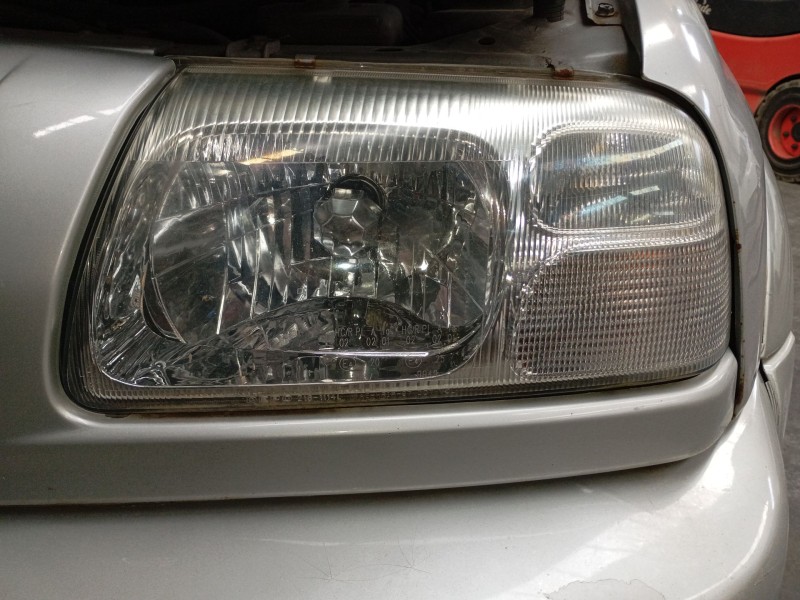 Recambio de faro izquierdo para suzuki grand vitara i (ft, ht) 2.0 td 4x4 (sq 420d) referencia OEM IAM   