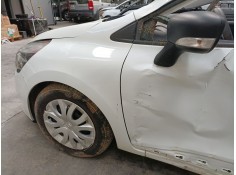 Recambio de aleta delantera izquierda para renault clio iv (bh_) 1.2 16v referencia OEM IAM    2