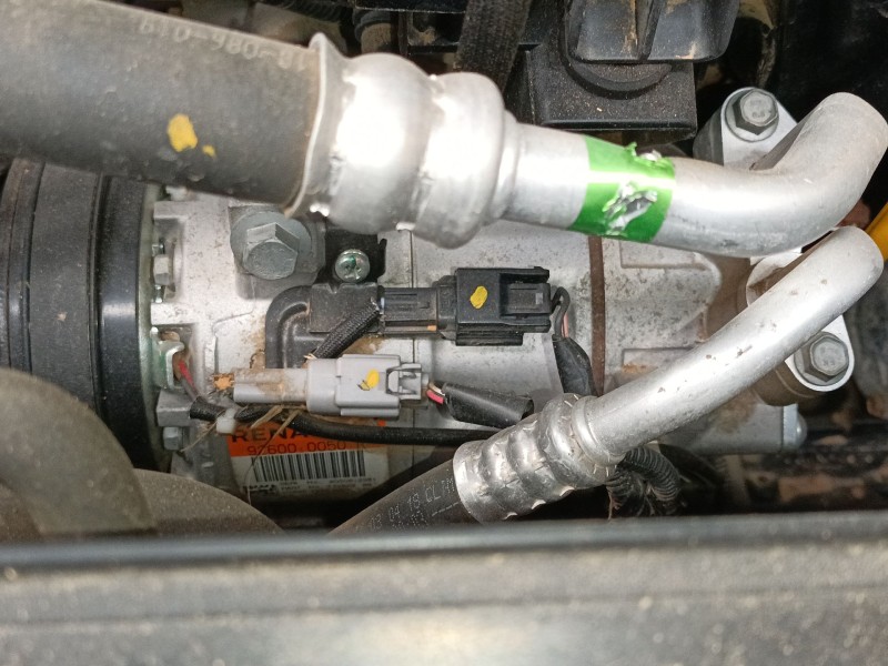 Recambio de compresor aire acondicionado para renault clio iv (bh_) 1.2 16v referencia OEM IAM 926000050R  