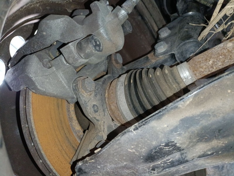 Recambio de mangueta delantera derecha para renault clio iv (bh_) 1.2 16v referencia OEM IAM   