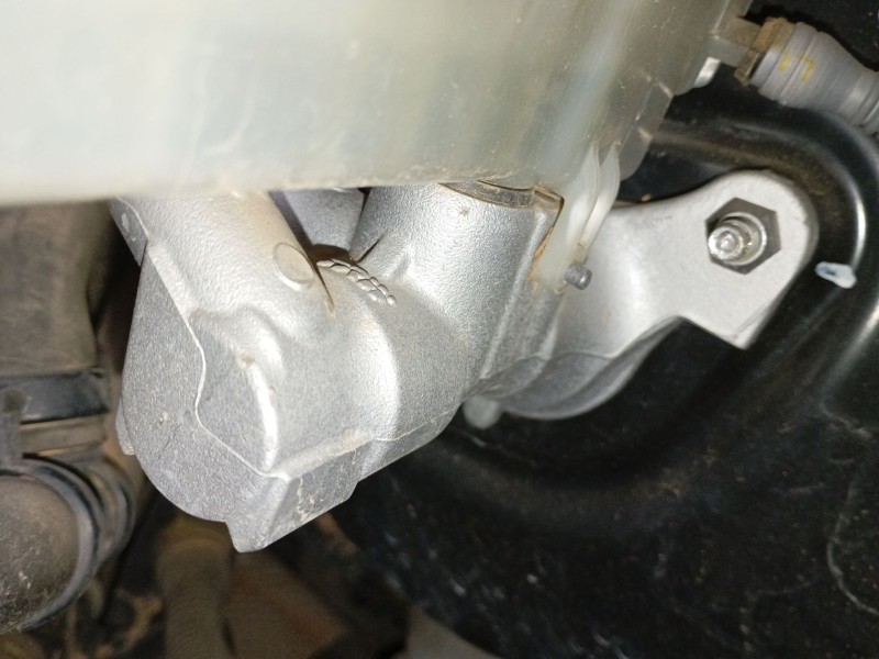 Recambio de bomba freno para renault clio iv (bh_) 0.9 tce 90 referencia OEM IAM   