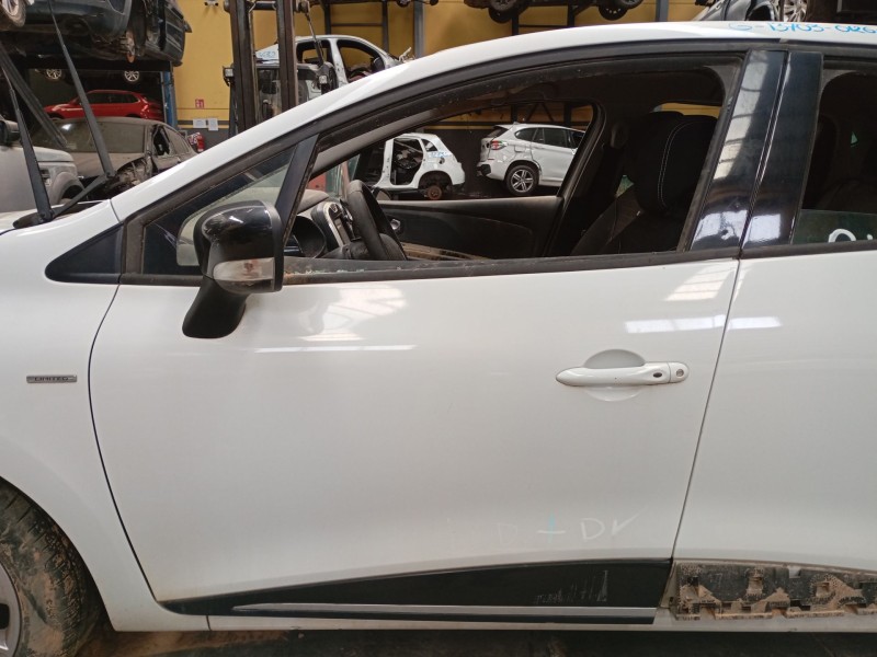 Recambio de puerta delantera izquierda para renault clio iv (bh_) 0.9 tce 90 referencia OEM IAM   