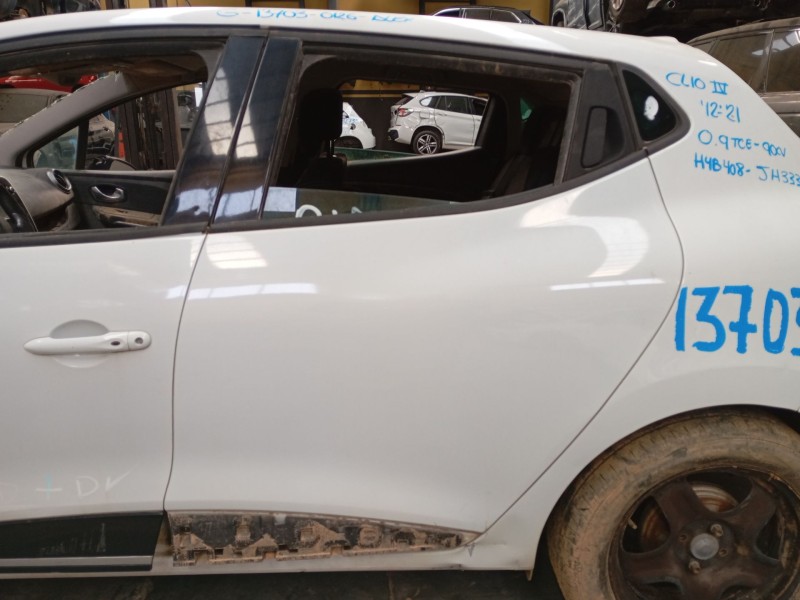 Recambio de puerta trasera izquierda para renault clio iv (bh_) 0.9 tce 90 referencia OEM IAM   