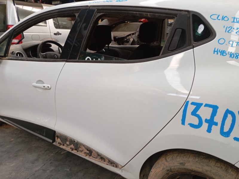 Recambio de puerta trasera izquierda para renault clio iv (bh_) 0.9 tce 90 referencia OEM IAM   