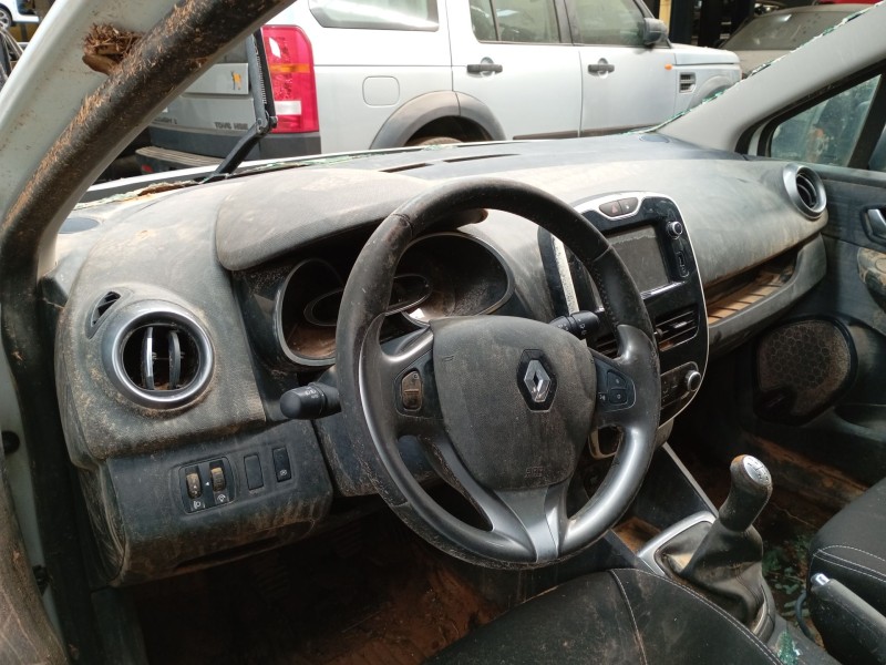 Recambio de salpicadero para renault clio iv (bh_) 0.9 tce 90 referencia OEM IAM   