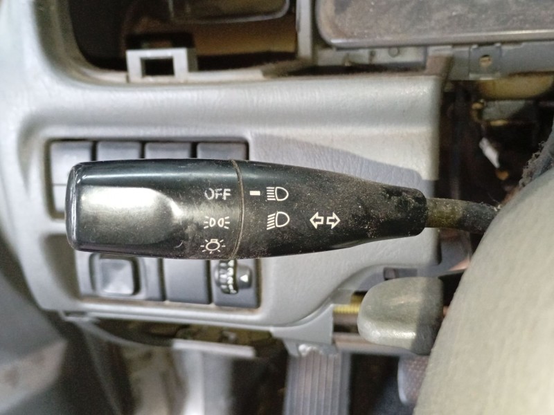 Recambio de mando intermitentes para suzuki grand vitara i (ft, ht) 2.0 td 4x4 (sq 420d) referencia OEM IAM   