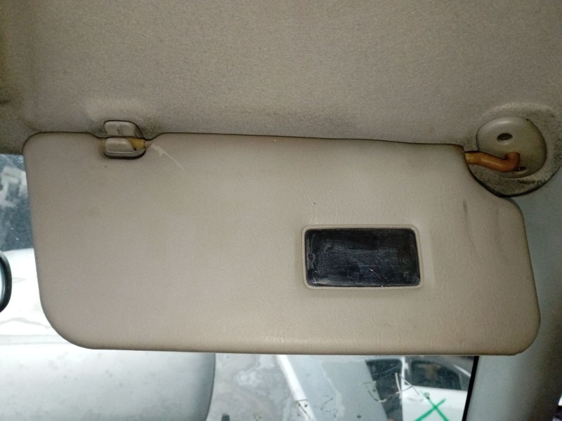 Recambio de parasol derecho para suzuki grand vitara i (ft, ht) 2.0 td 4x4 (sq 420d) referencia OEM IAM   