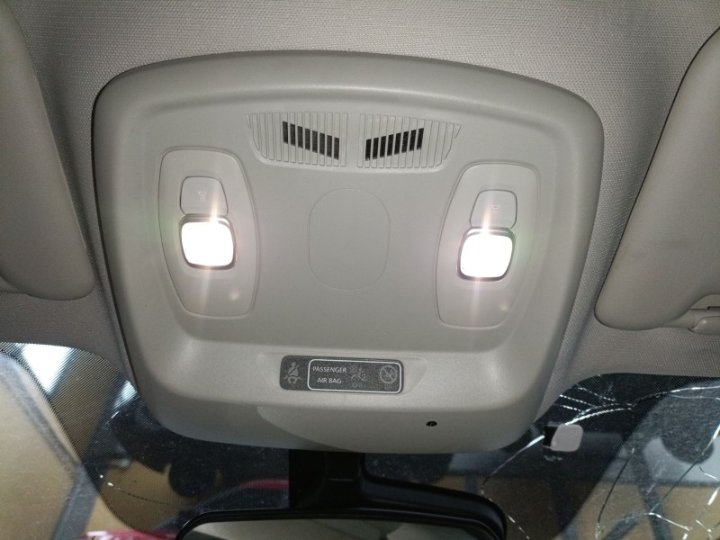 Recambio de luz interior para renault kadjar (ha_, hl_) 1.6 dci 130 referencia OEM IAM   