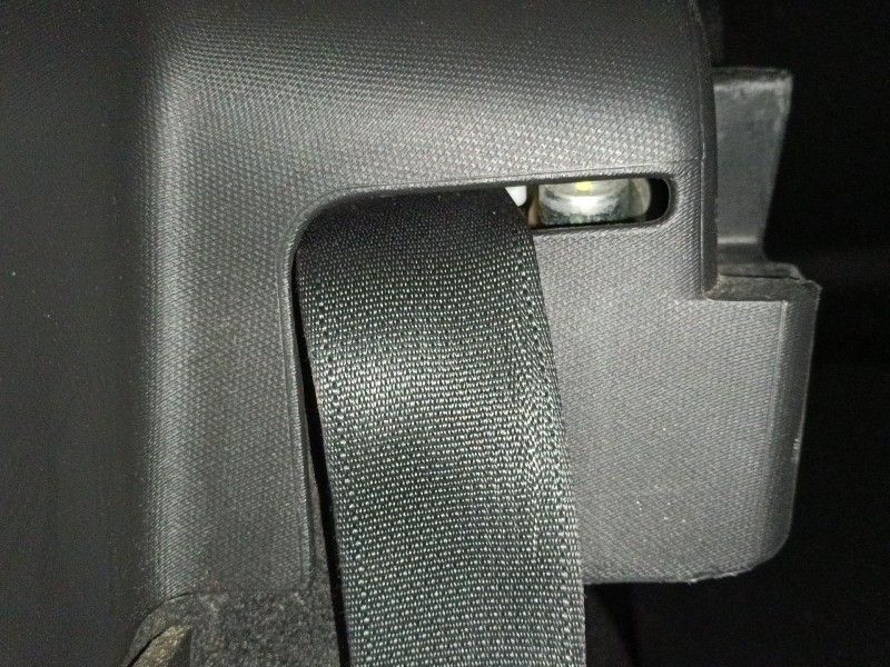 Recambio de cinturon seguridad trasero derecho para renault kadjar (ha_, hl_) 1.6 dci 130 referencia OEM IAM   