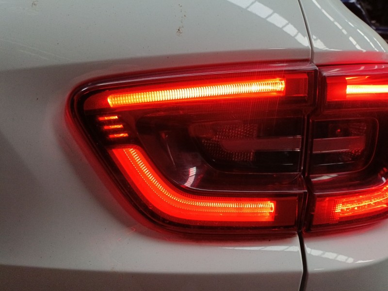 Recambio de piloto trasero derecho porton para renault kadjar (ha_, hl_) 1.6 dci 130 referencia OEM IAM   