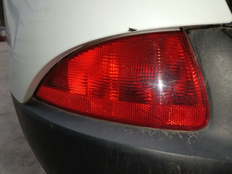 Recambio de piloto trasero izquierdo paragolpes para renault kadjar (ha_, hl_) 1.6 dci 130 referencia OEM IAM   