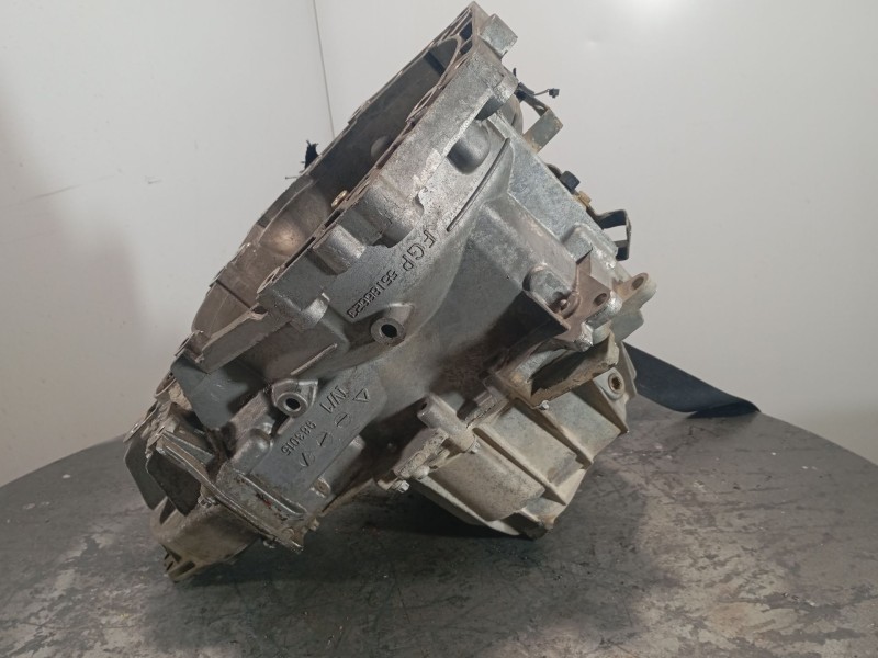 Recambio de caja cambios para opel astra h berlina cosmo referencia OEM IAM M32019DI  