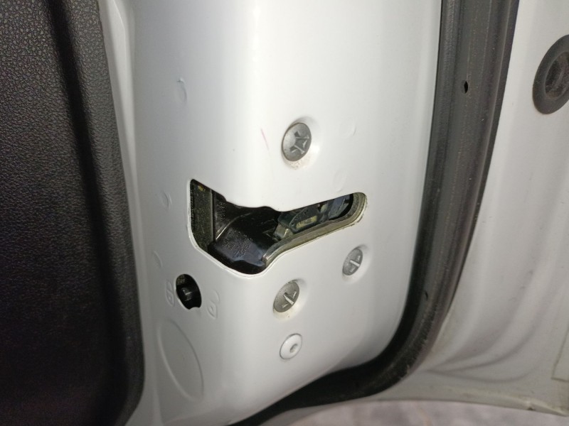 Recambio de cerradura puerta trasera derecha para renault kadjar (ha_, hl_) 1.6 dci 130 referencia OEM IAM   