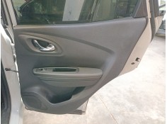 GUARNECIDO PUERTA TRASERA DERECHA 