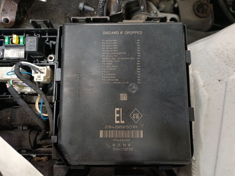 Recambio de caja reles / fusibles para renault kadjar (ha_, hl_) 1.6 dci 130 referencia OEM IAM 284B69501R  