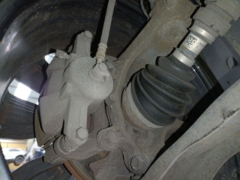 Recambio de mangueta delantera derecha para renault kadjar (ha_, hl_) 1.6 dci 130 referencia OEM IAM   