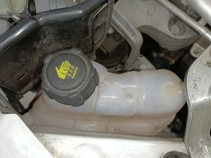 Recambio de deposito expansion para renault kadjar (ha_, hl_) 1.6 dci 130 referencia OEM IAM   