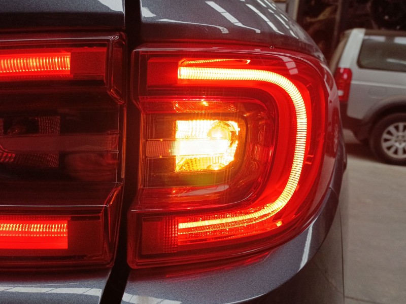 Recambio de piloto trasero derecho para renault kadjar (ha_, hl_) 1.5 dci 110 (hla3) referencia OEM IAM   