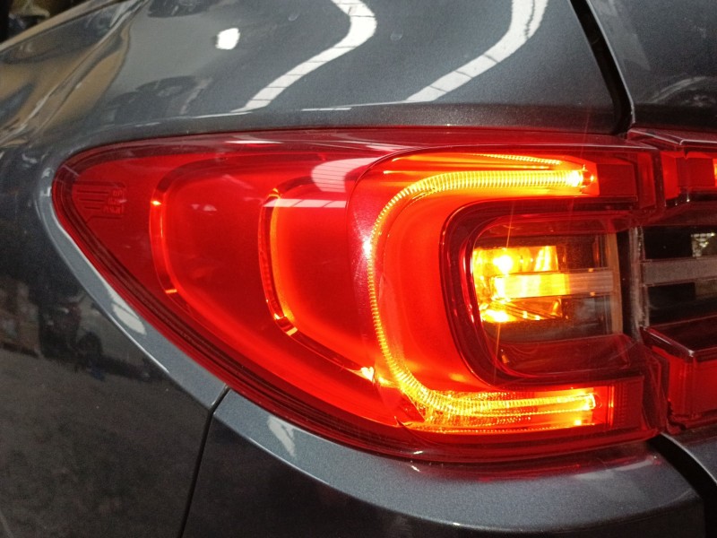 Recambio de piloto trasero izquierdo para renault kadjar (ha_, hl_) 1.5 dci 110 (hla3) referencia OEM IAM   