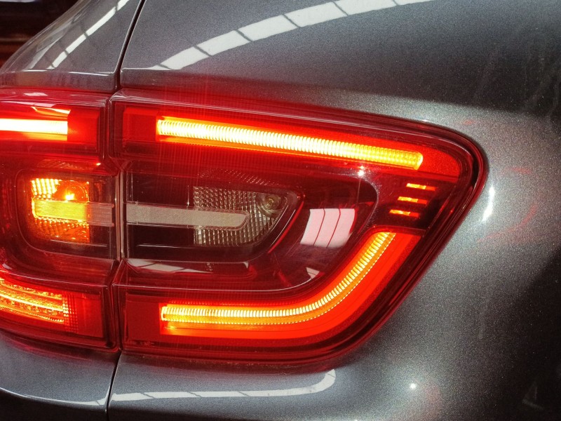 Recambio de piloto trasero izquierdo porton para renault kadjar (ha_, hl_) 1.5 dci 110 (hla3) referencia OEM IAM   