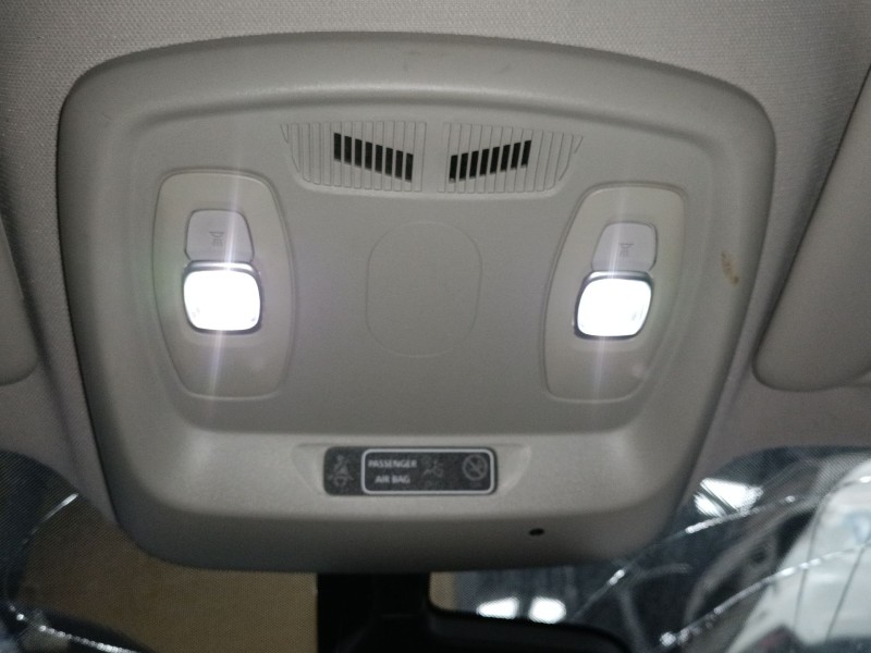 Recambio de luz interior para renault kadjar (ha_, hl_) 1.5 dci 110 (hla3) referencia OEM IAM   