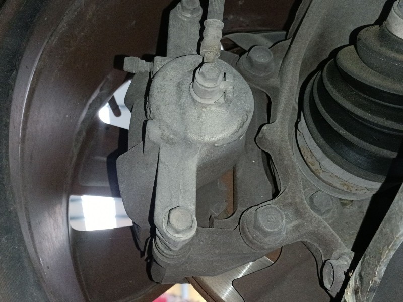 Recambio de pinza freno delantera derecha para renault kadjar (ha_, hl_) 1.5 dci 110 (hla3) referencia OEM IAM   