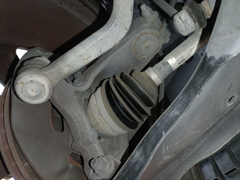 Recambio de mangueta delantera izquierda para renault kadjar (ha_, hl_) 1.5 dci 110 (hla3) referencia OEM IAM   